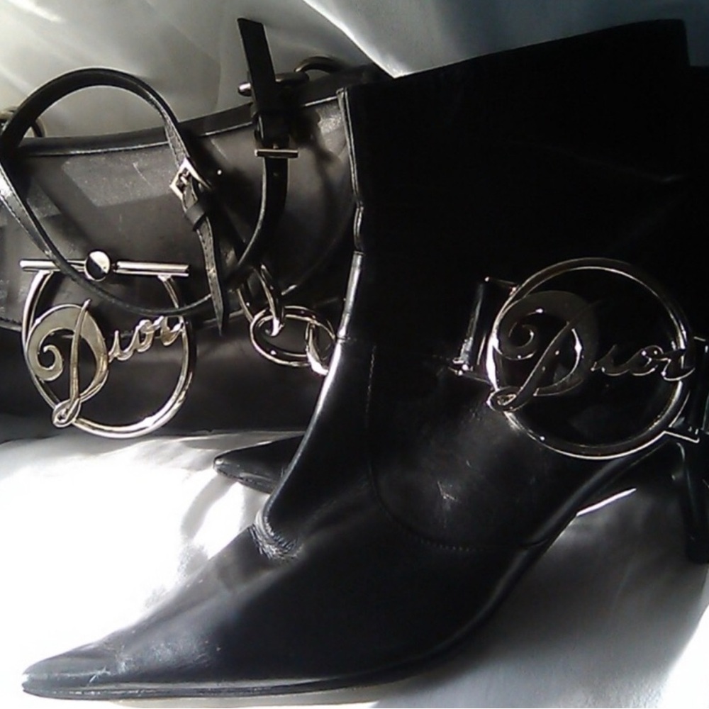 Dior Black Boots with Silver Logo Detail - Picture 2 of 8